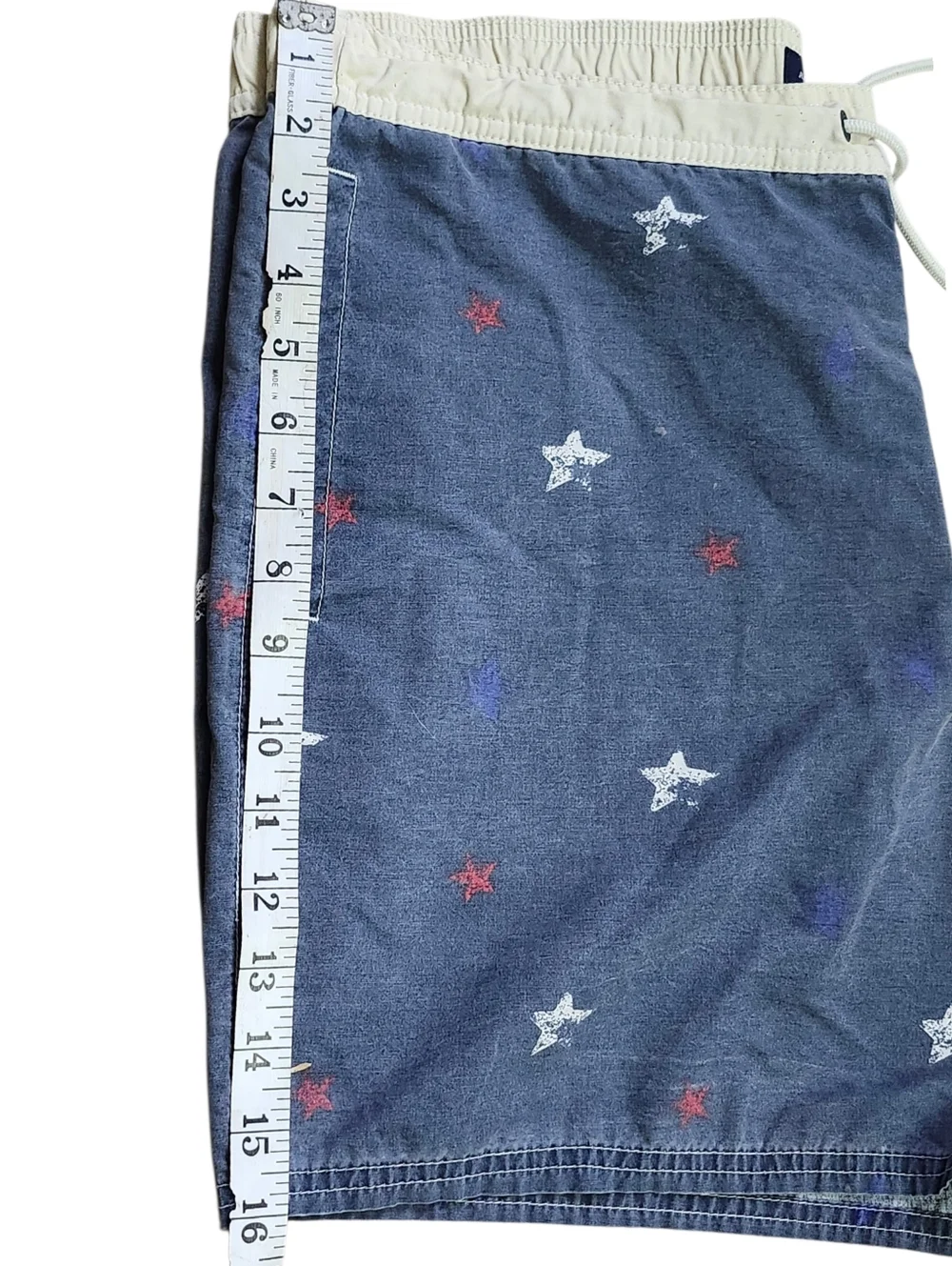 American Eagle Blue with Red and White All Over Star Print Swim Shorts. Sz. M
